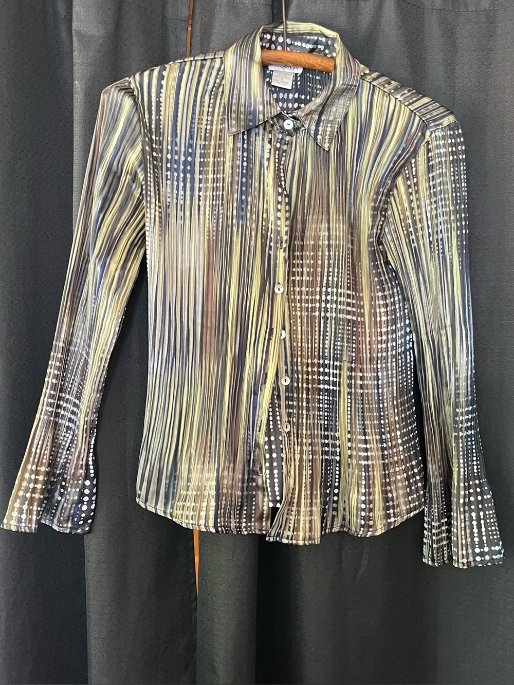 Elegant Women’s Striped/Polka dot Button-Front Shirt in green, blue and white.